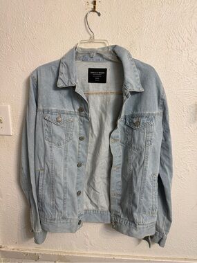 Light Wash Denim Jacket - Sunrise Kingdom